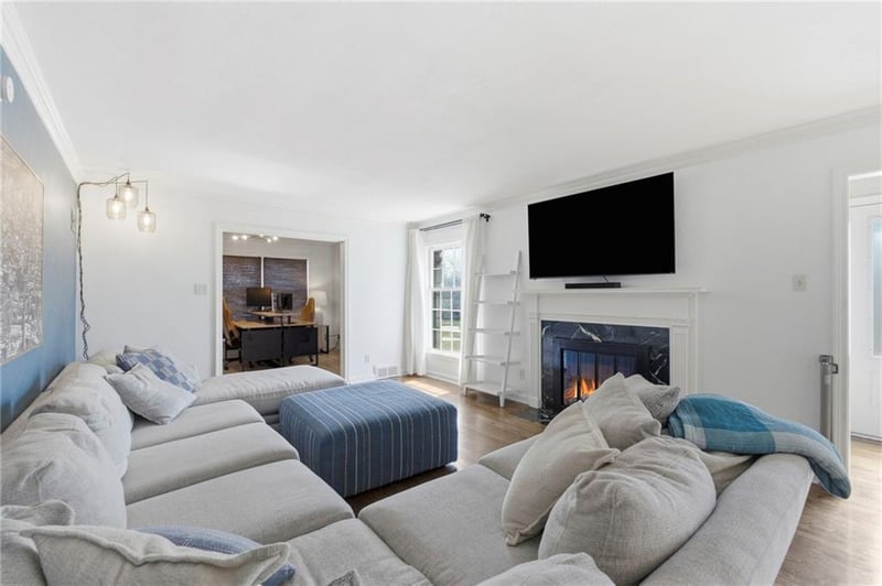 1618 75th Ter, Kansas City, MO 64131