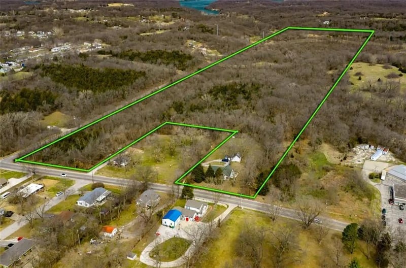 8210 Leavenworth Rd, Kansas City, KS 66109