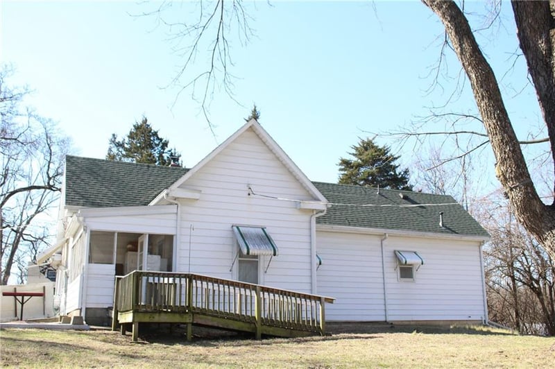 8210 Leavenworth Rd, Kansas City, KS 66109