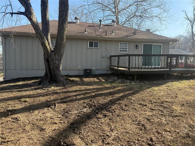 10342 Tullis Ave, Kansas City, MO 64134