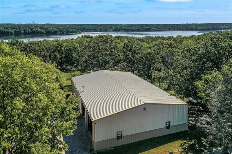 406B 21000 Rd, Cherryvale, KS 67335
