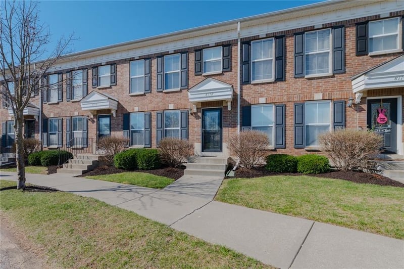8112 Drury Ave, Kansas City, MO 64119