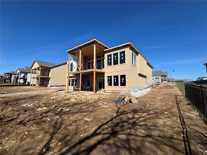 24875 145th Pl, Olathe, KS 66061