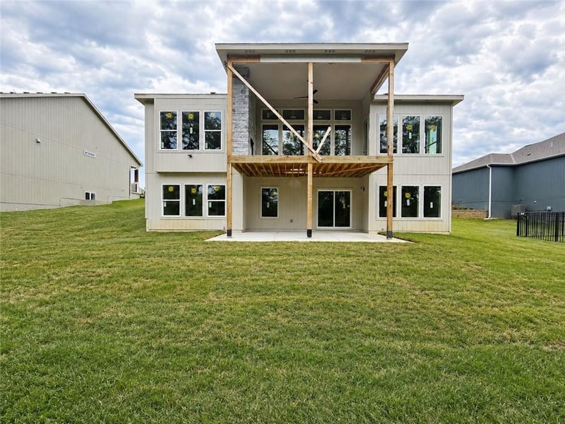 24875 W 145th Pl, Olathe, KS 66061