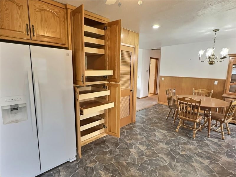 1201 1st St, El Dorado Springs, MO 64744