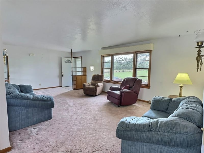 1201 1st St, El Dorado Springs, MO 64744
