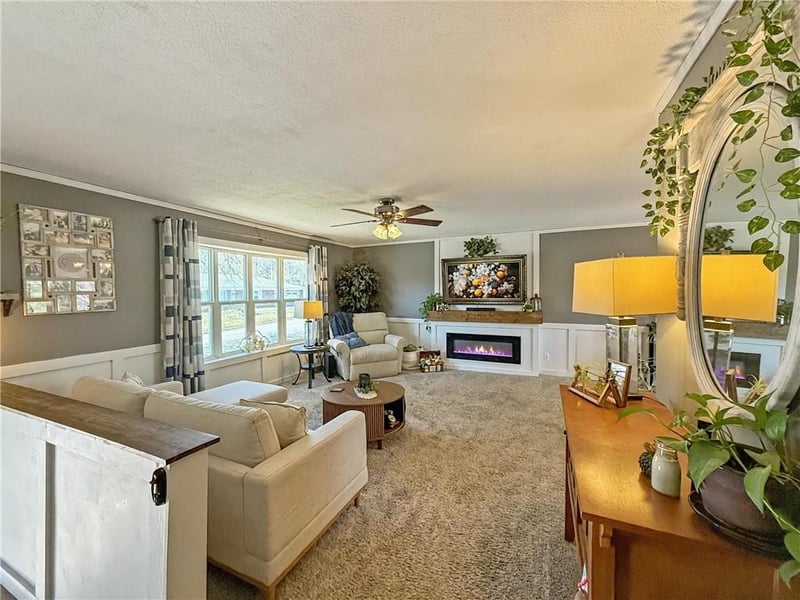 117 S Grand Ave, Maryville, MO 64468