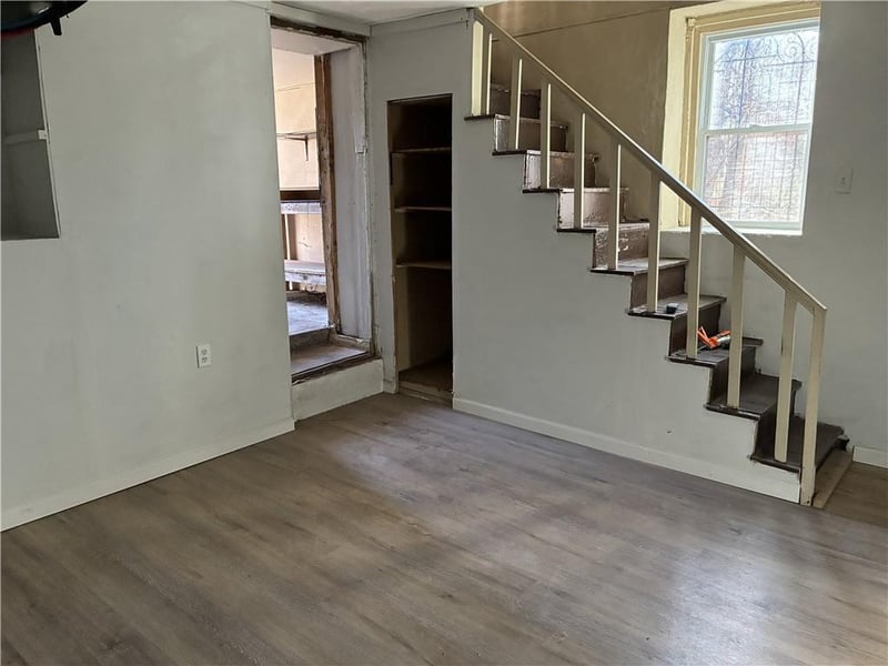 831 Ottawa St, Leavenworth, KS 66048