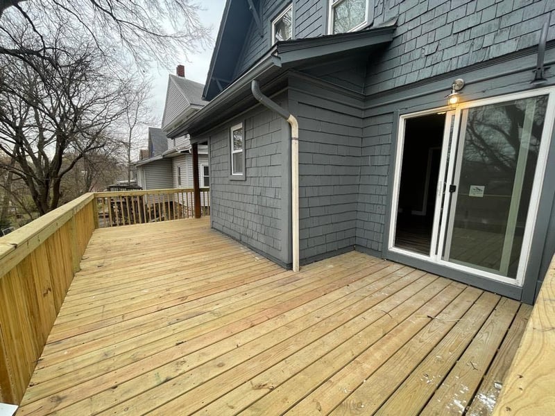 1025 Waverly Ave, Kansas City, KS 66104