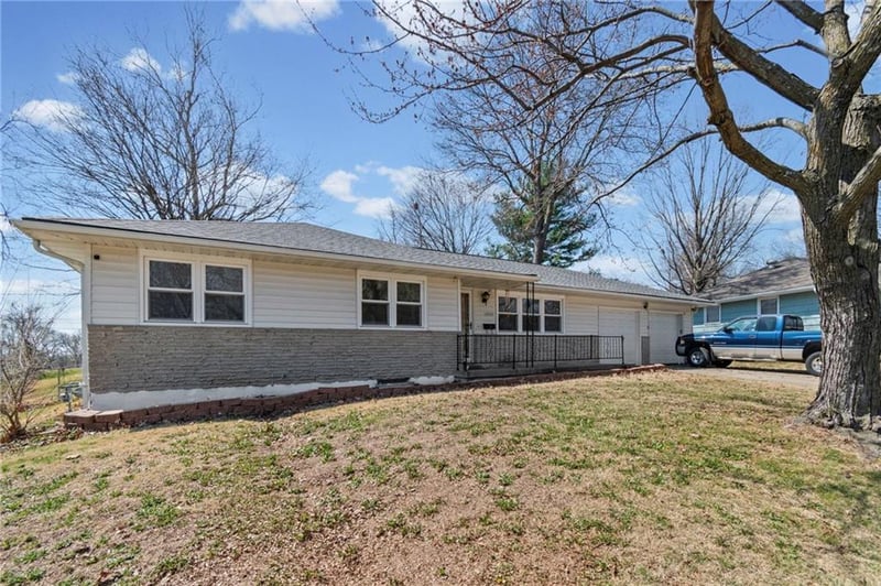 12905 54 Ter, Kansas City, MO 64133