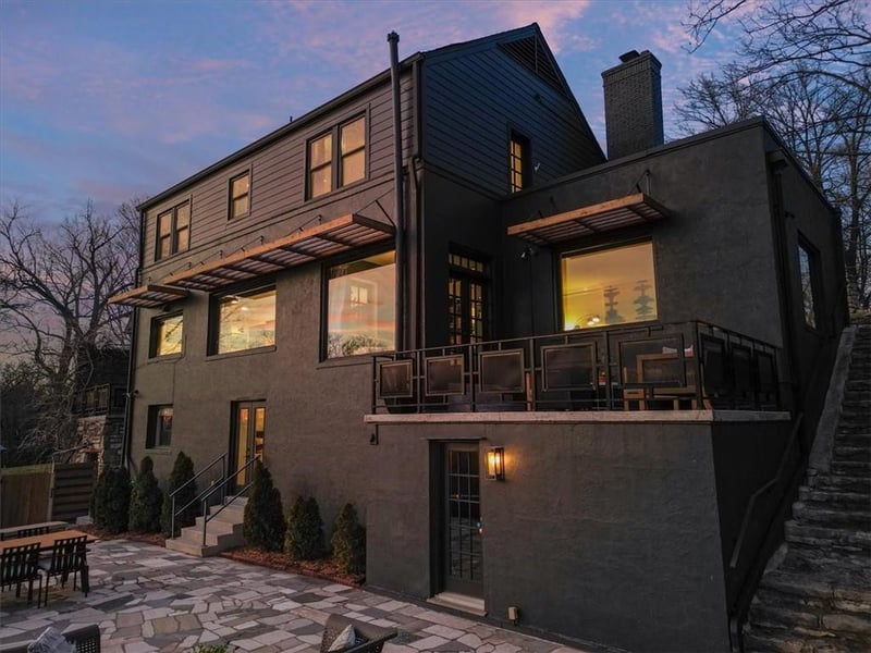 3718 Briarcliff Rd, Kansas City, MO 64116