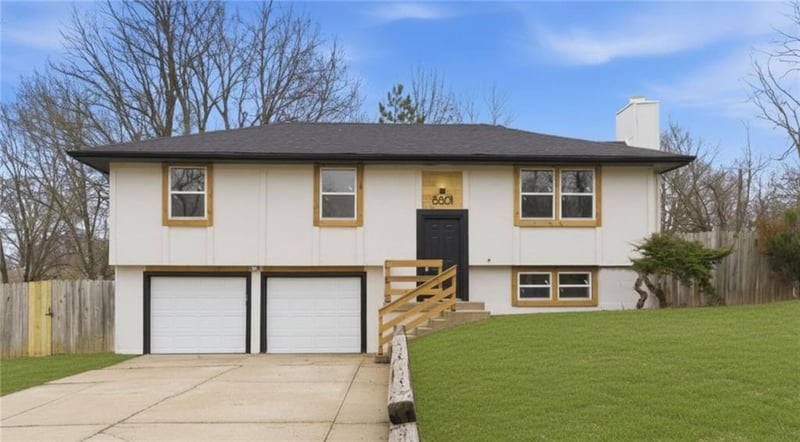 8801 Afton Rd, Kansas City, MO 64155
