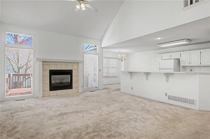 6817 W 156th Ter, Overland Park, KS 66223