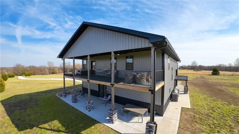 532 NW Aa Hw, Kingsville, MO 64061