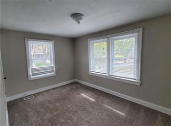 5334 Euclid Ave, Kansas City, MO 64130