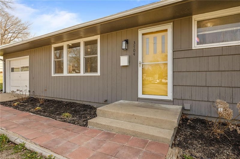 3704 107th St, Kansas City, MO 64137