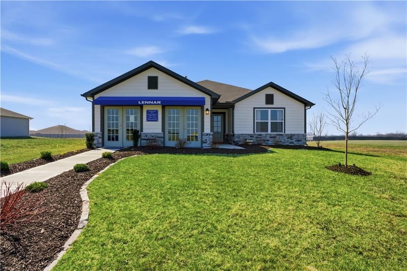 20385 193rd Ln, Spring Hill, KS 66083