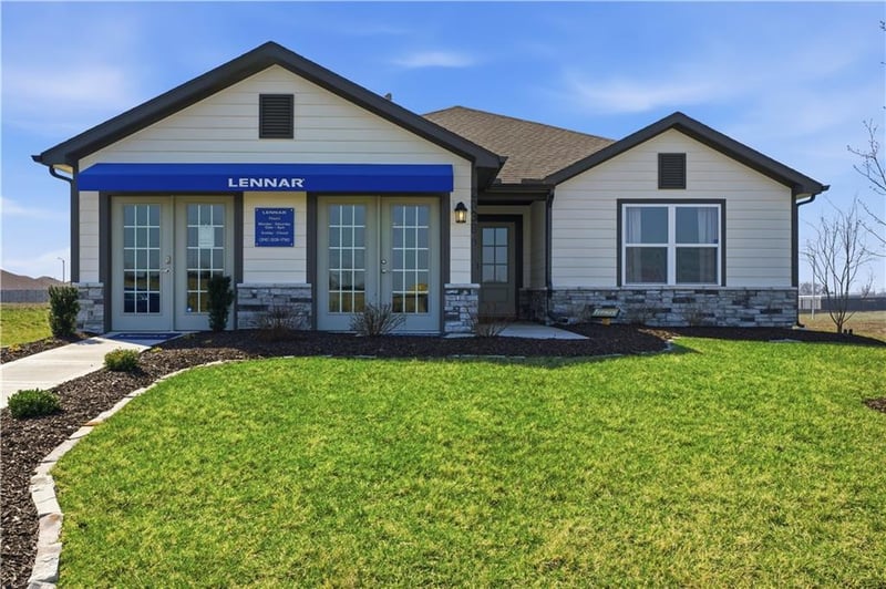 20385 193rd Ln, Spring Hill, KS 66083