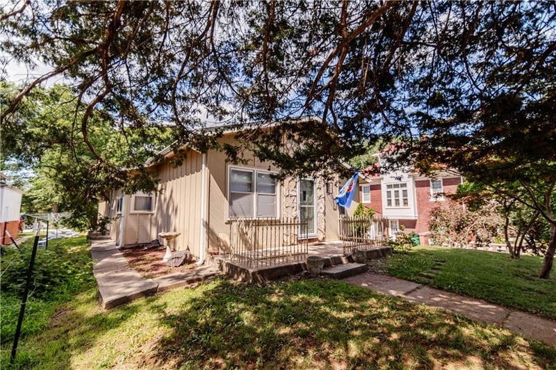 307 Riley St, Atchison, KS 66002