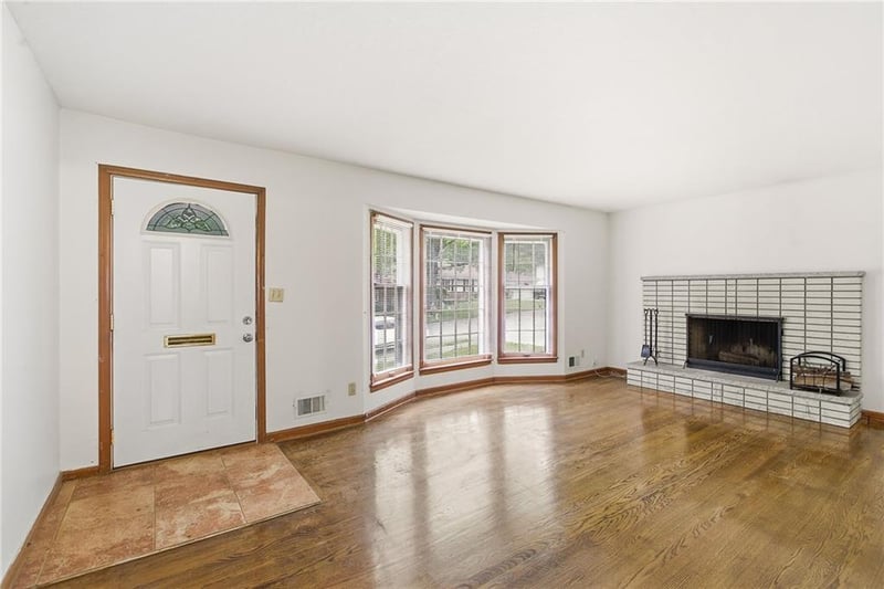 803 Yuma Ave, Independence, MO 64056