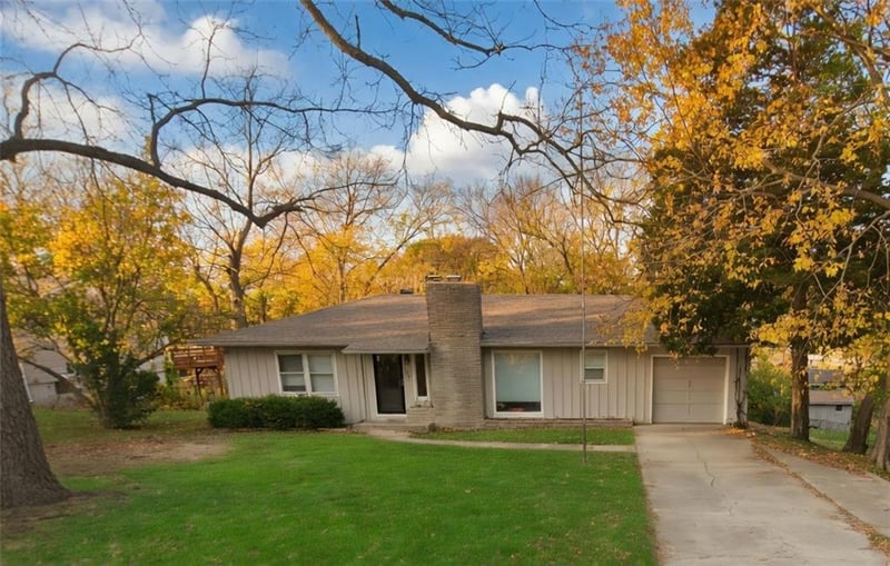 7216 Coronado St, Kansas City, MO 64152