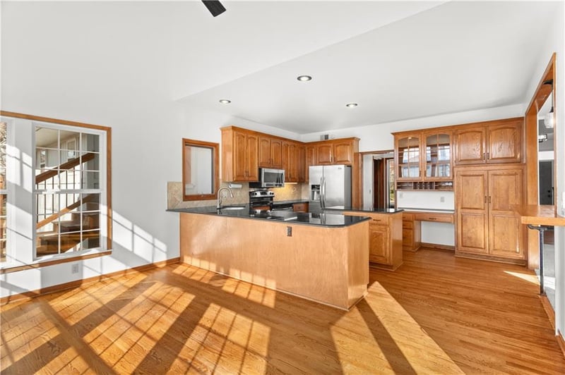 12929 Reeder St, Overland Park, KS 66213