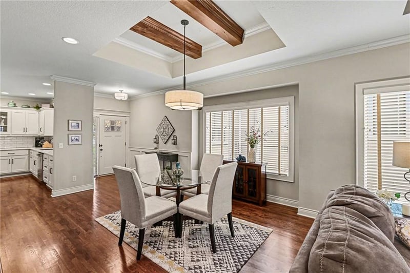 11458 Waterford Dr, Olathe, KS 66061