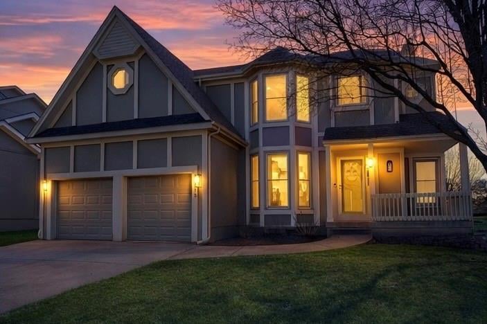 6515 147th Ter, Overland Park, KS 66223