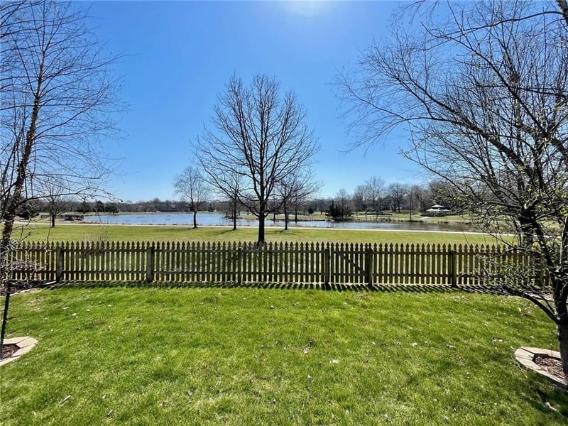 6515 147th Ter, Overland Park, KS 66223