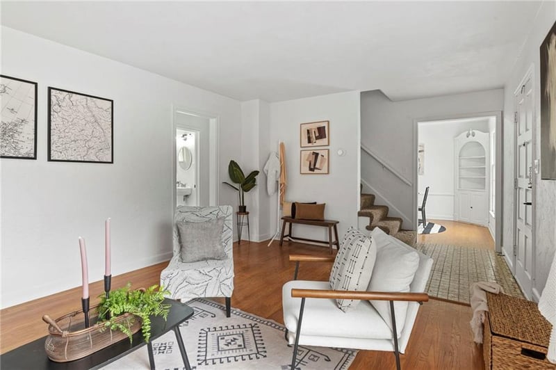 9616 Holmes Rd, Kansas City, MO 64131