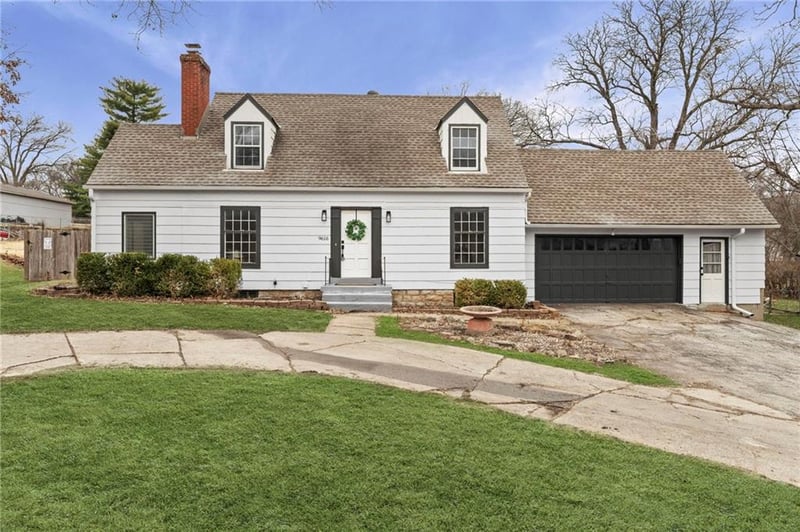 9616 Holmes Rd, Kansas City, MO 64131