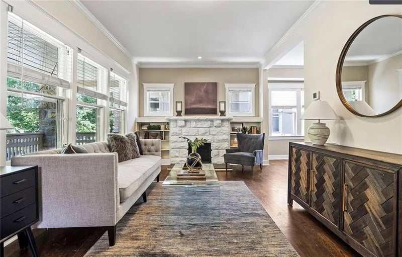 4510 Pennsylvania Ave, Kansas City, MO 64111