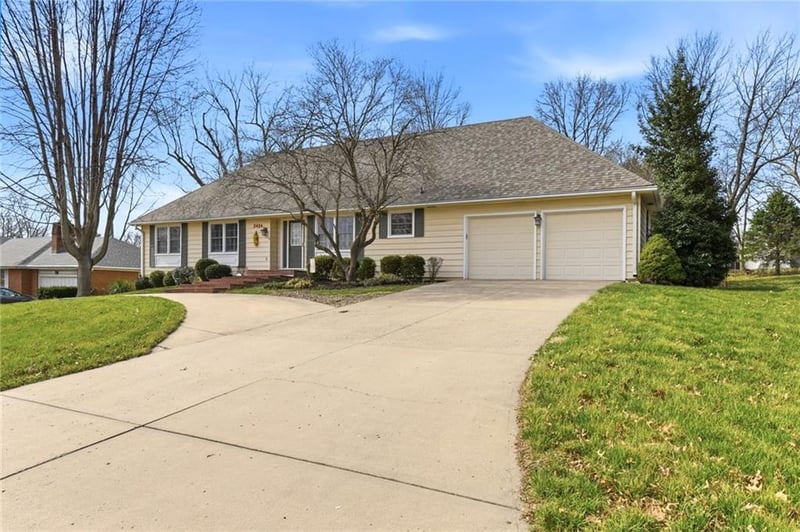 3424 S Norton Ave, Independence, MO 64052