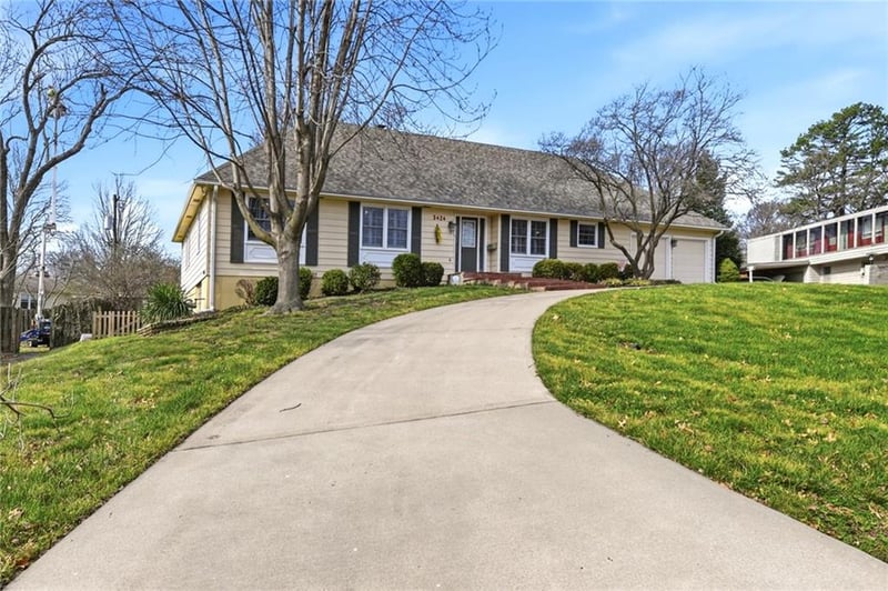 3424 S Norton Ave, Independence, MO 64052