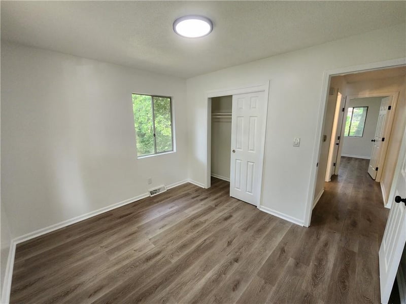 1705 76th Ter, Kansas City, KS 66112