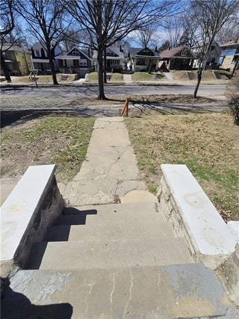 4037 Benton Blvd, Kansas City, MO 64130