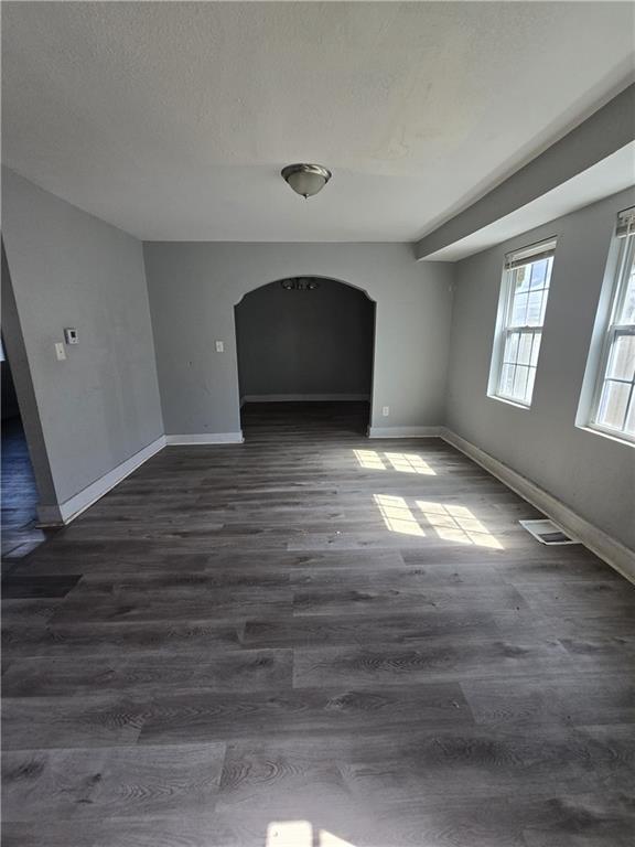 4037 Benton Blvd, Kansas City, MO 64130