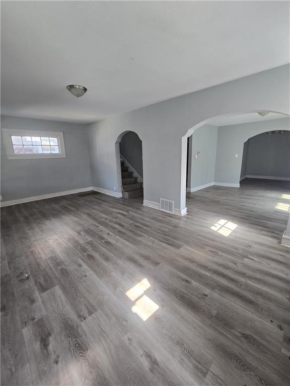 4037 Benton Blvd, Kansas City, MO 64130