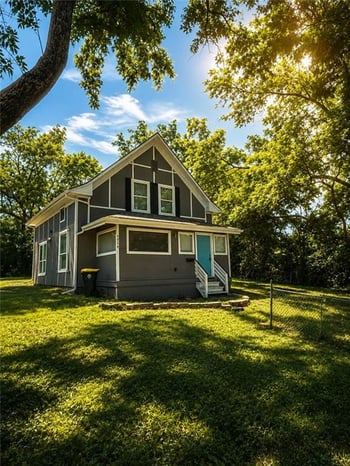 6024 Elmwood Ave, Kansas City, MO 64130