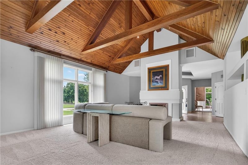 11000 W 177th Ter, Overland Park, KS 66221