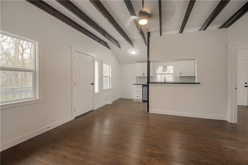 6000 52nd St, Kansas City, MO 64119