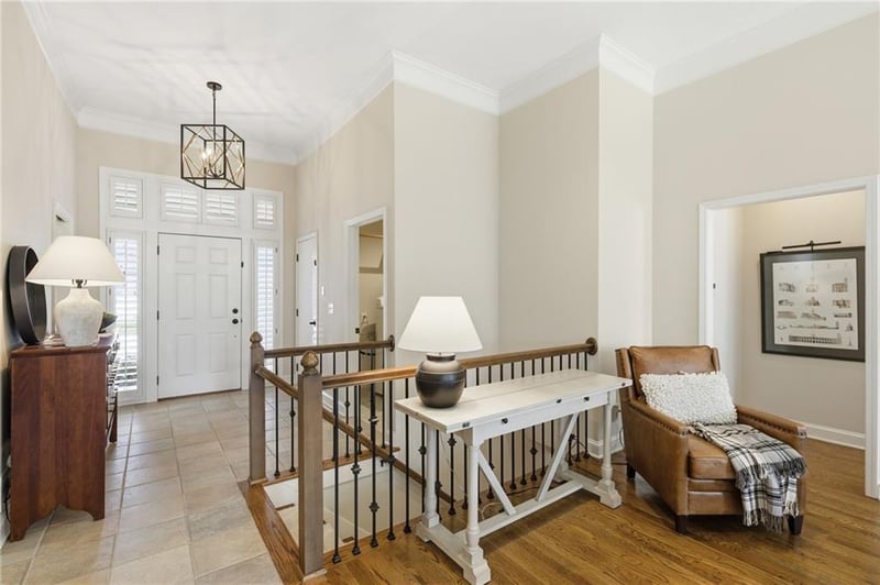 8909 142nd Ct, Overland Park, KS 66221