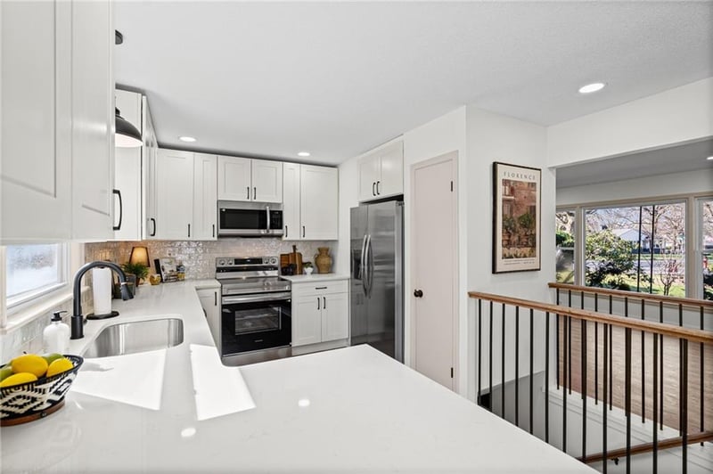 4515 Norwood Ave, Kansas City, MO 64133