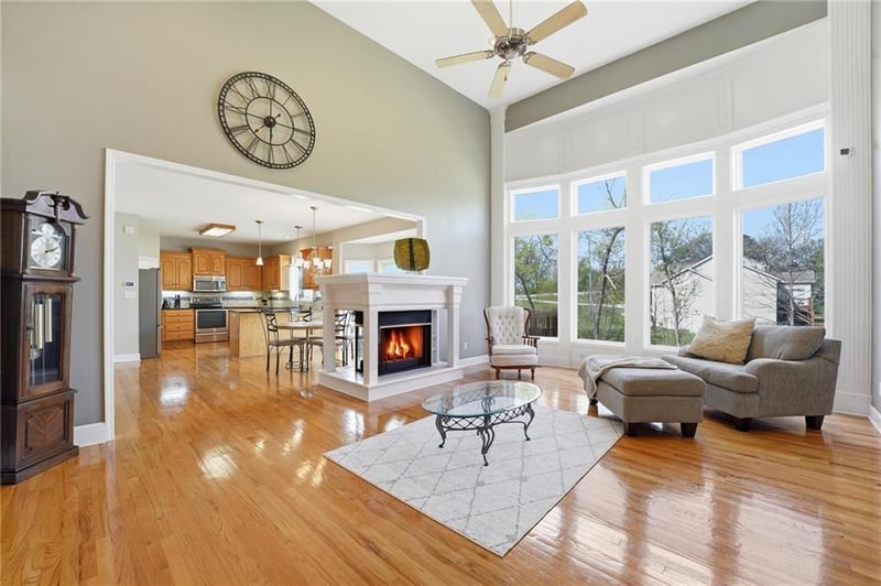 12616 Donahoo Rd, Kansas City, KS 66109