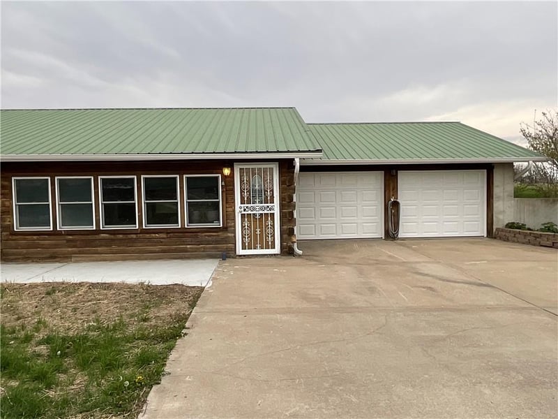 10697 SW 116 Hw, Lathrop, MO 64465
