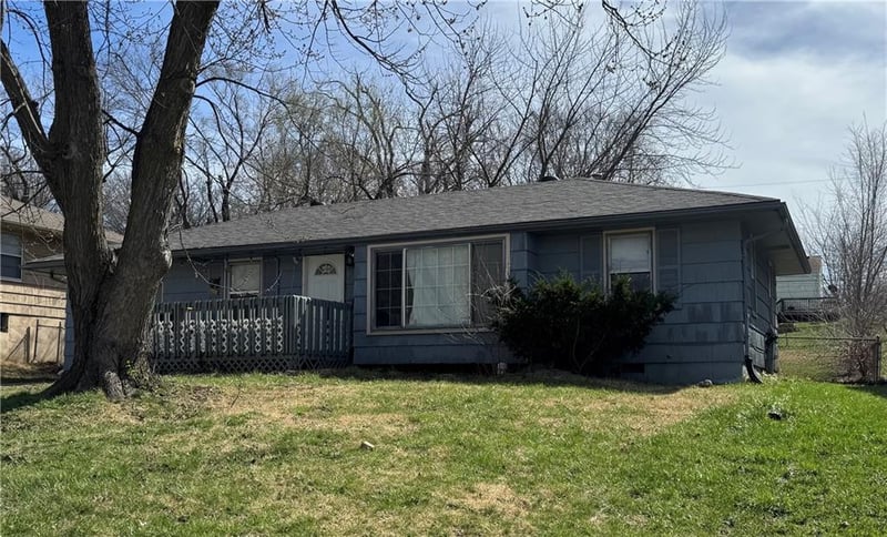 6003 99th St, Kansas City, MO 64134