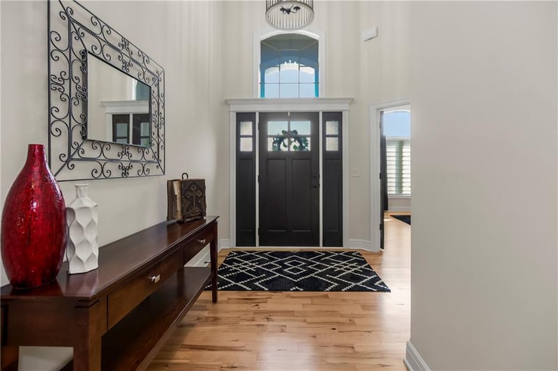 6110 103rd St, Kansas City, MO 64154