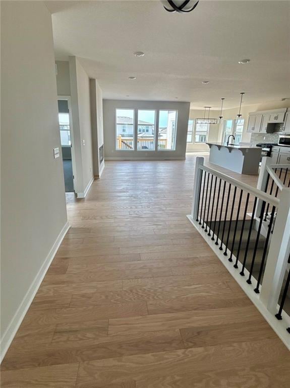 8919 6th St, Blue Springs, MO 64064