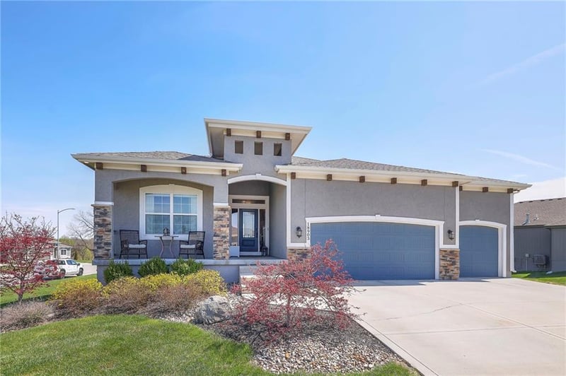 18903 Mahaffie St, Spring Hill, KS 66083