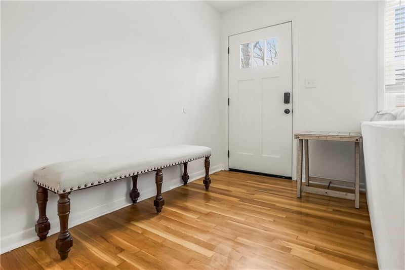 5113 Wayne Ave, Kansas City, MO 64118